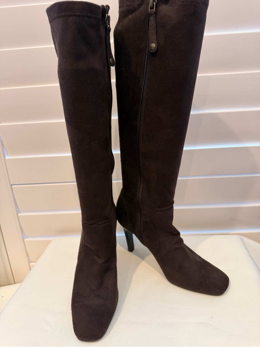 Isaac Miizrahi for Target, Sarah, Brown Suede Heeled Boots Knee-high size 8.5 US